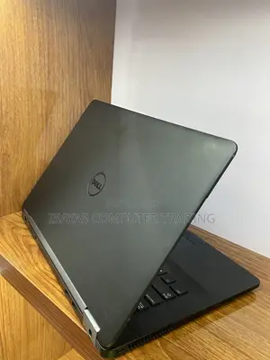 Laptop Dell Latitude 14 E7470 8GB Intel Core i5 SSD 256GB
