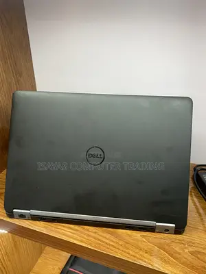 Laptop Dell Latitude 14 E7470 8GB Intel Core i5 SSD 256GB