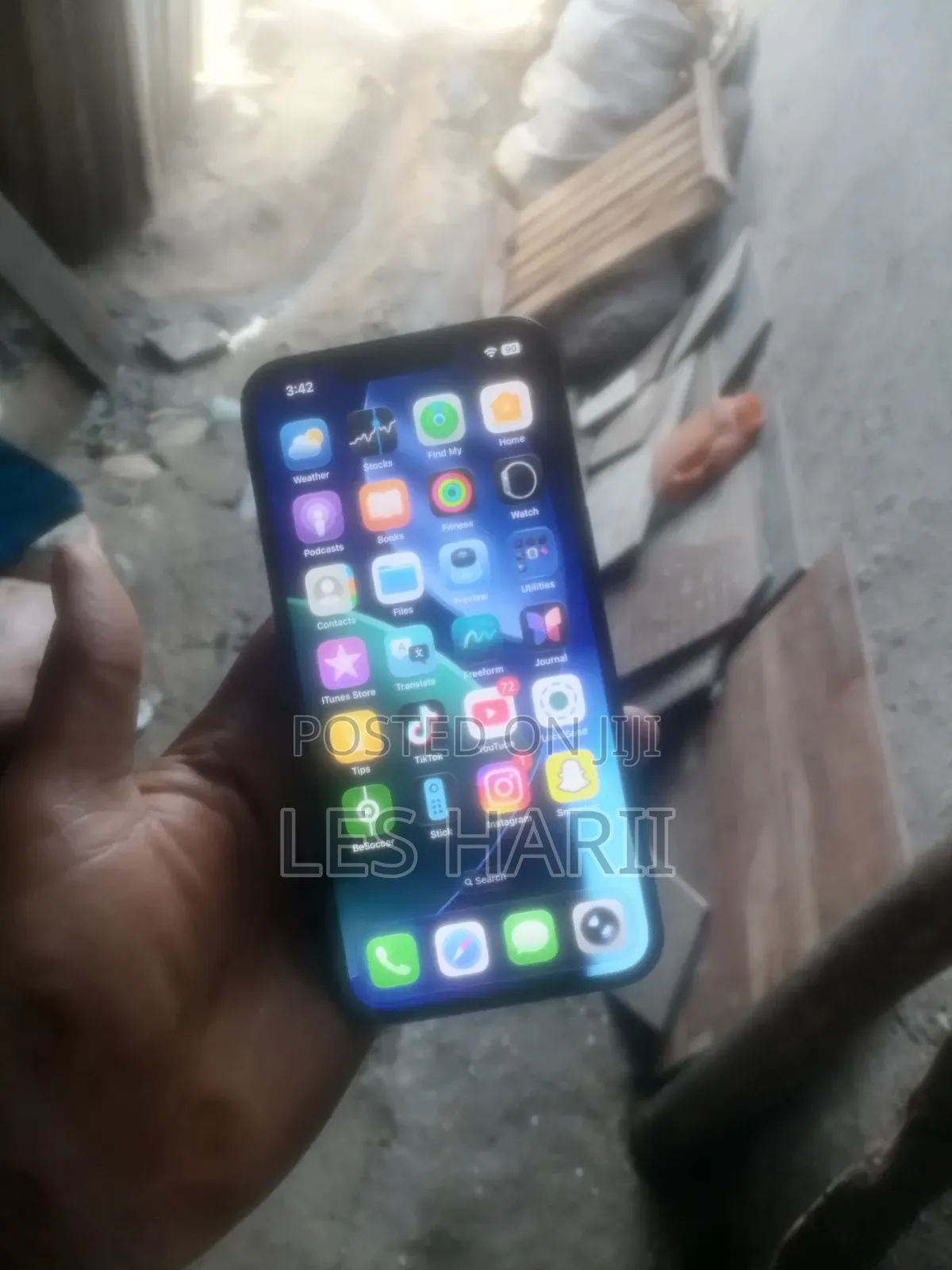 New Apple iPhone 16e 128 GB Black
