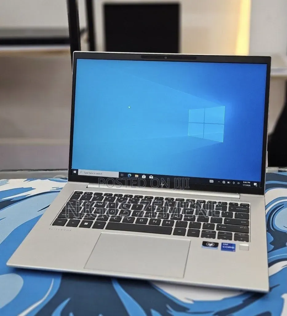 New Laptop HP EliteBook 630 G10 16GB Intel Core i7 SSD 512GB