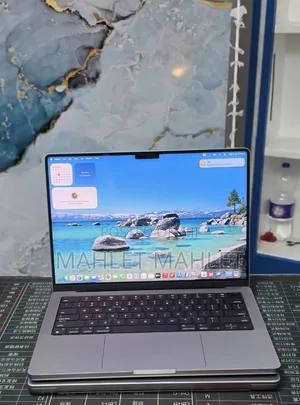 New Laptop Apple MacBook Pro 2021 M1 16GB Apple M1 Pro SSD 1T