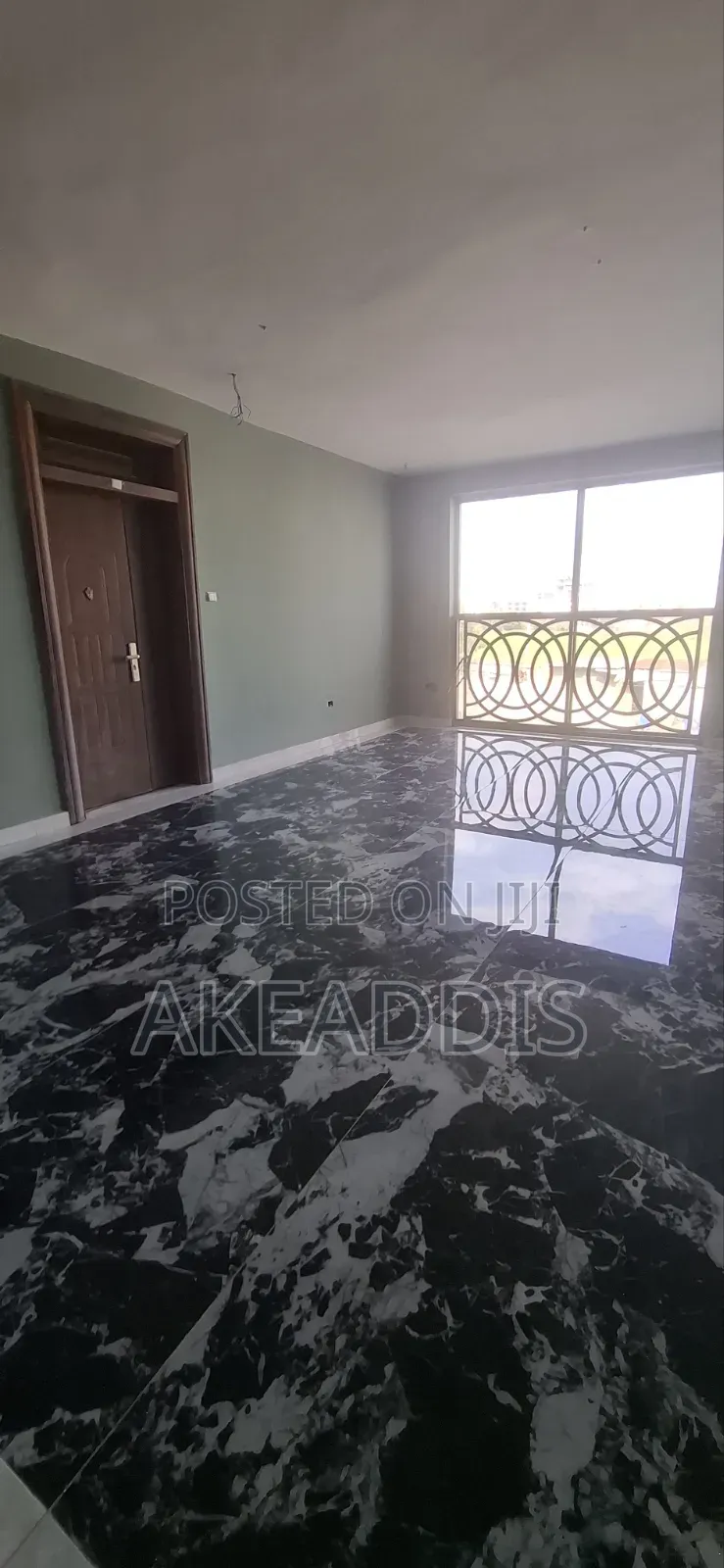 3bdrm Apartment in Bole Ayat for sale