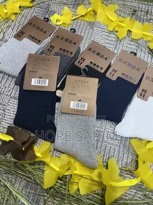 Liangzu Youpin Double-Needle Cotton Socks