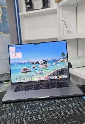 New Laptop Apple MacBook Pro 2021 M1 32GB Apple M1 Pro SSD 512GB