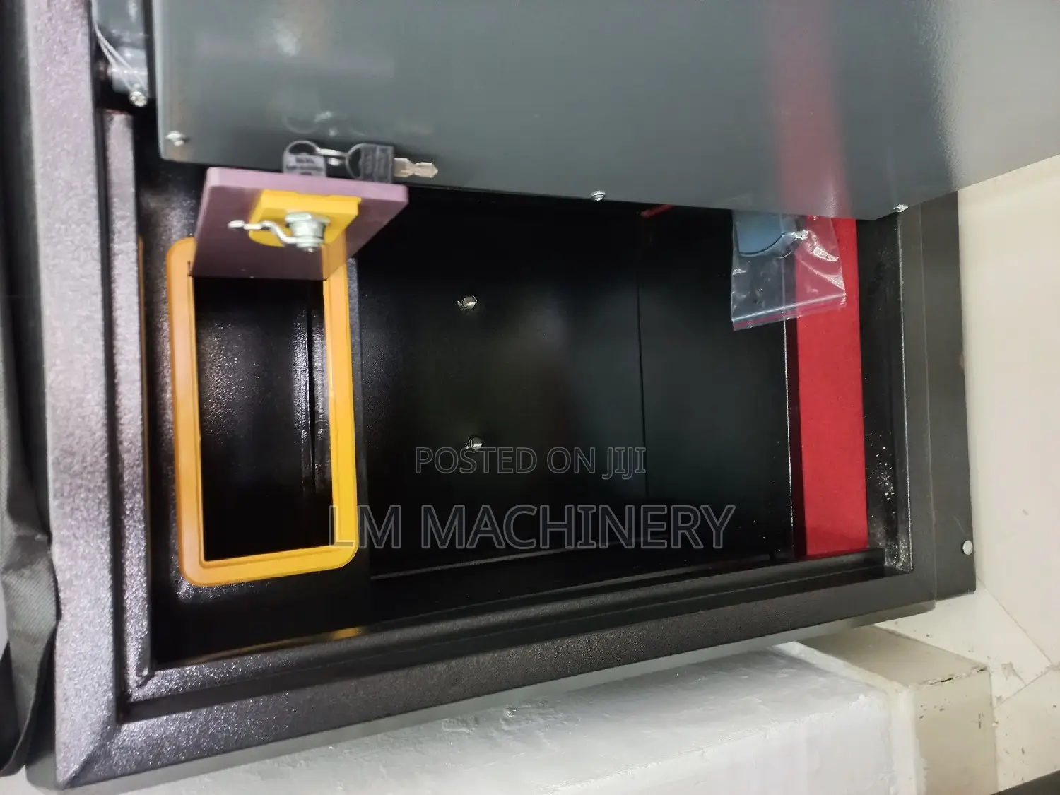 Heavy Duty Digital Safe 80kg