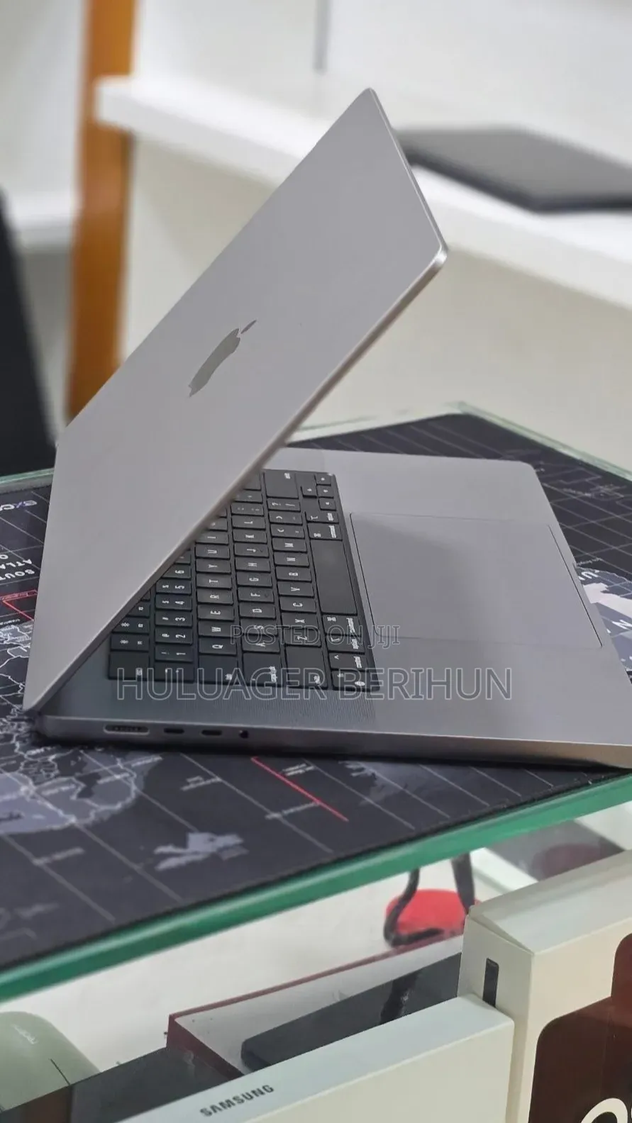 New Laptop Apple MacBook Pro 2023 M2 Pro 16GB Apple M2 SSD 512GB