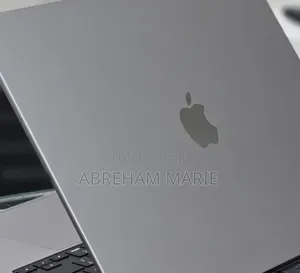 New Laptop Apple MacBook Air 2025 M4 16GB Apple M4 SSD 256GB