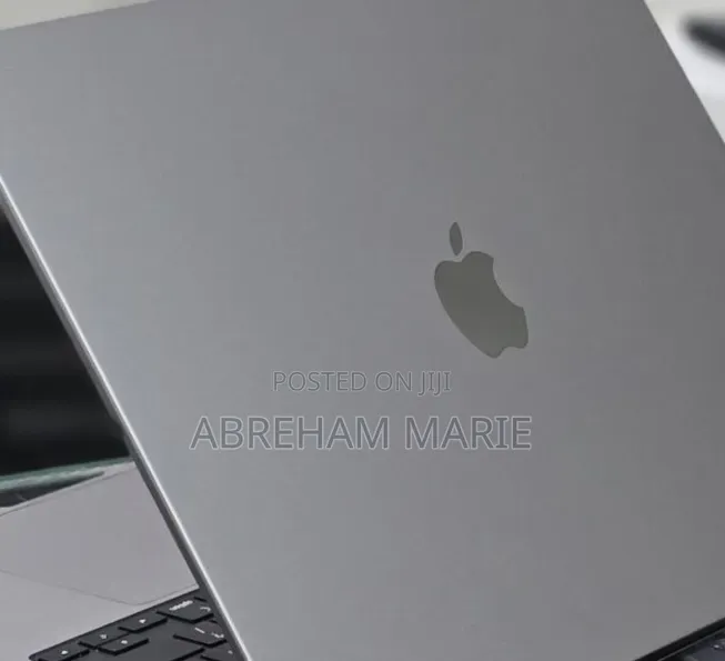 New Laptop Apple MacBook Air 2025 M4 16GB Apple M4 SSD 256GB
