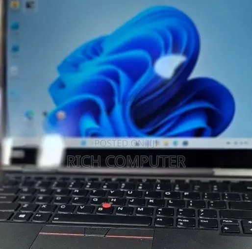 New Laptop Asus ROG Zephyrus G15 16GB Intel Core i7 SSD 512GB