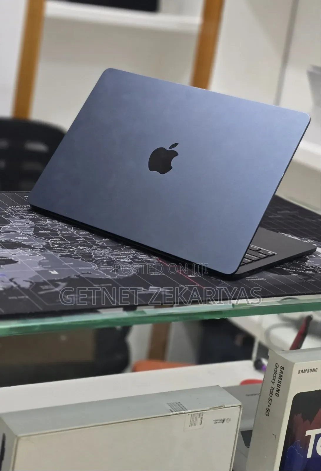 New Laptop Apple MacBook Air 2022 M2 16GB Apple M2 SSD 256GB
