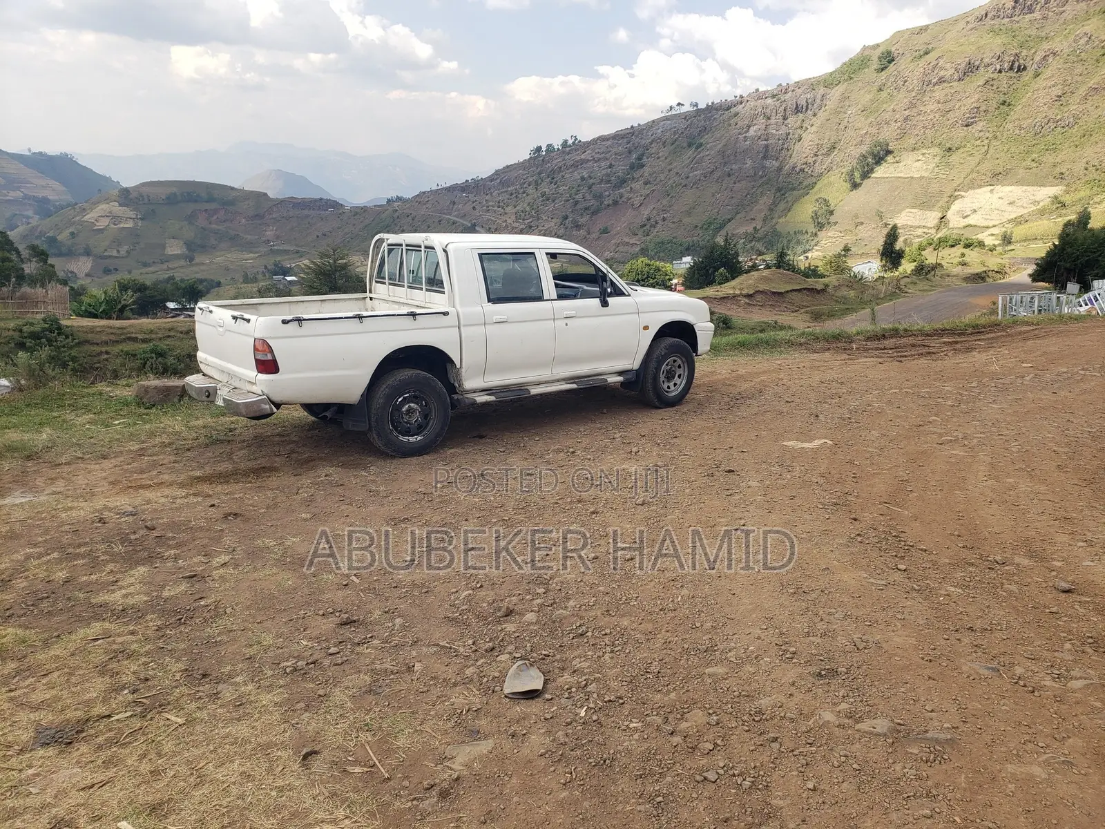 Mitsubishi L200 2000 White
