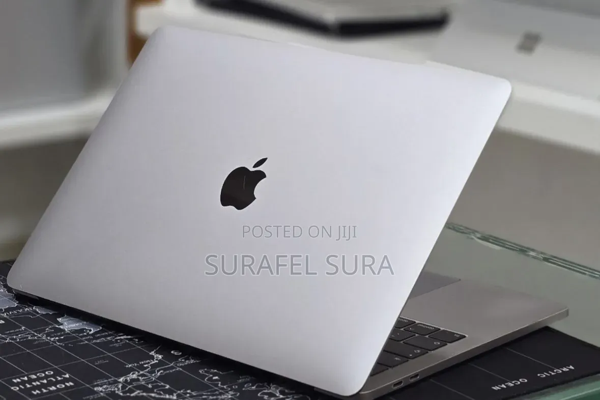 New Laptop Apple MacBook Pro 2019 16GB Intel Core i7 SSD 512GB