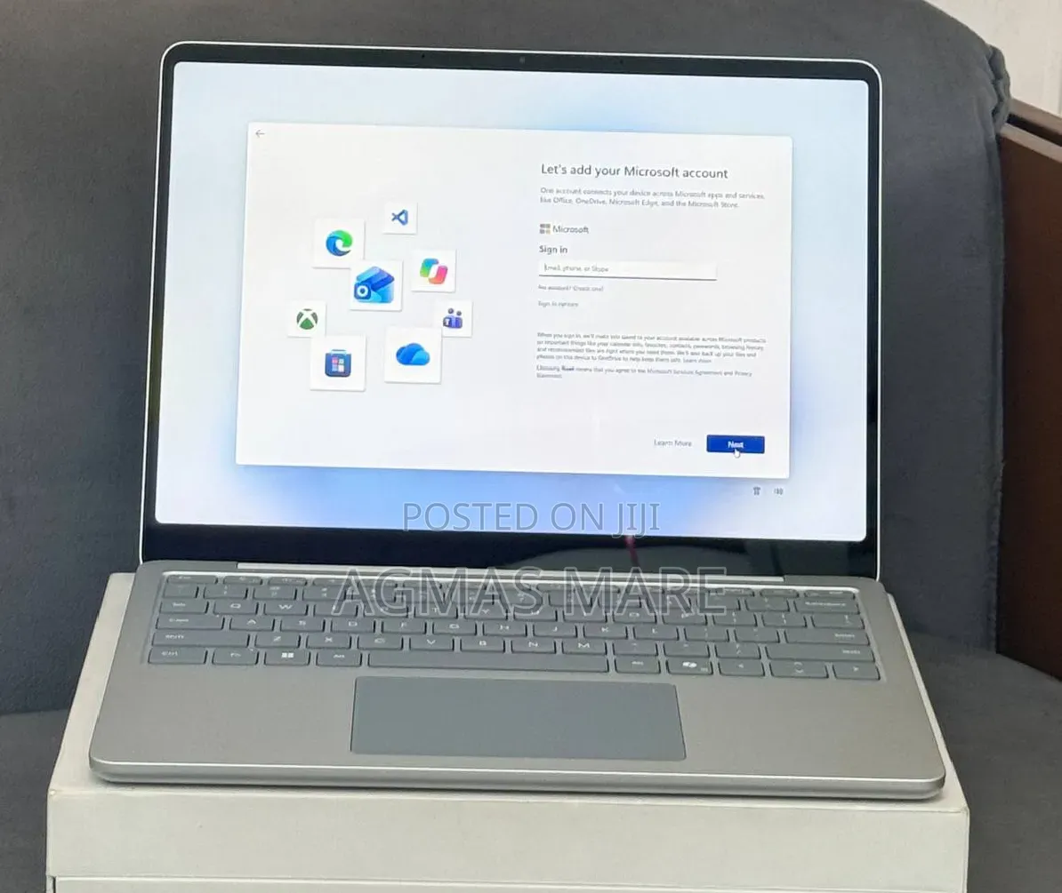 New Laptop Microsoft 16GB Qualcomm Snapdragon X Plus SSD 256GB