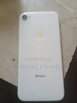 New Apple iPhone 8 64 GB White