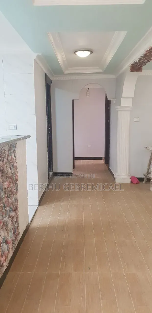 1bdrm Condo in ቦሌ አራብሳ, Yeka for sale