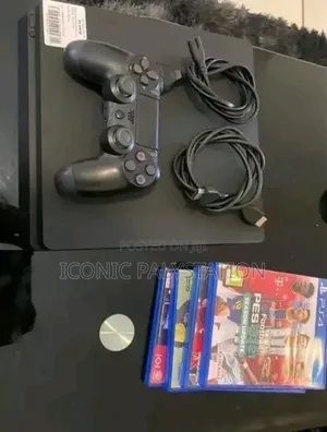 Iconic Palystation Great Graphics Ps4 Slim