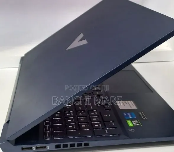 New Laptop HP Victus 16 16GB Intel Core i7 SSD 512GB