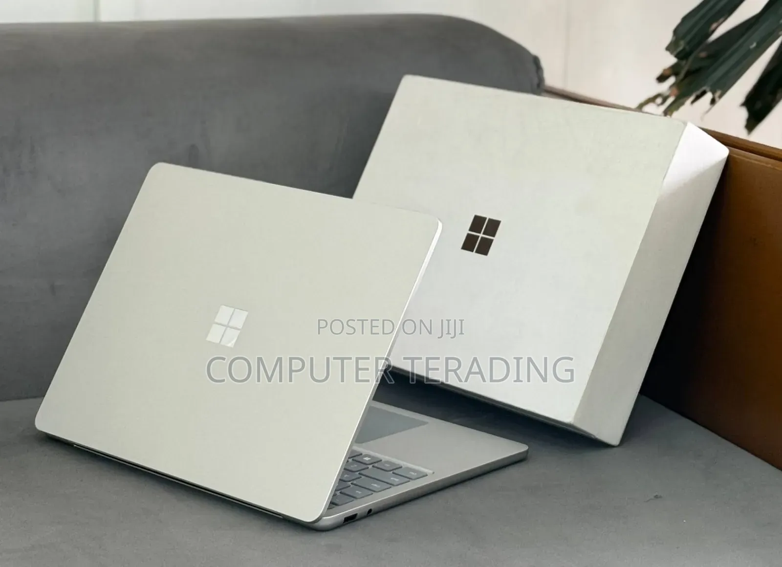 New Laptop Microsoft 16GB SSD 256GB