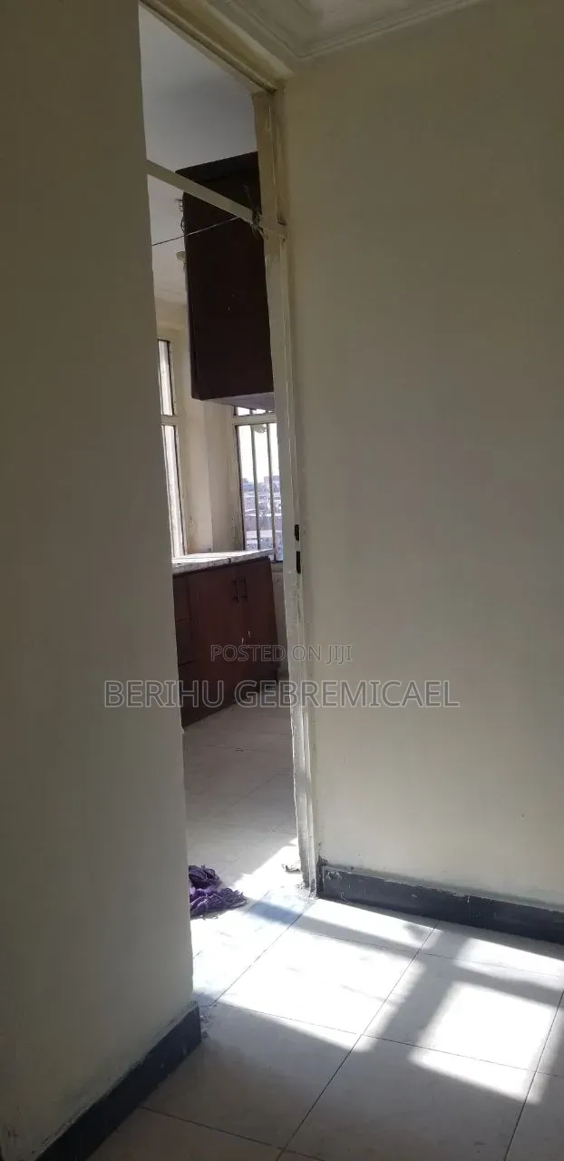 1bdrm Condo in ፀበል, Yeka for sale