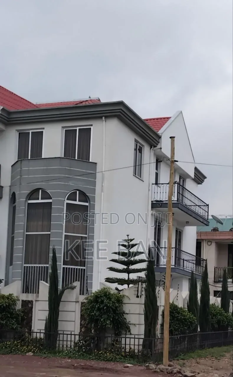 Furnished 9bdrm House in G+2, Oromia-Finfinne for sale