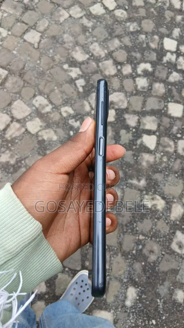 Samsung Galaxy A12 64 GB Black