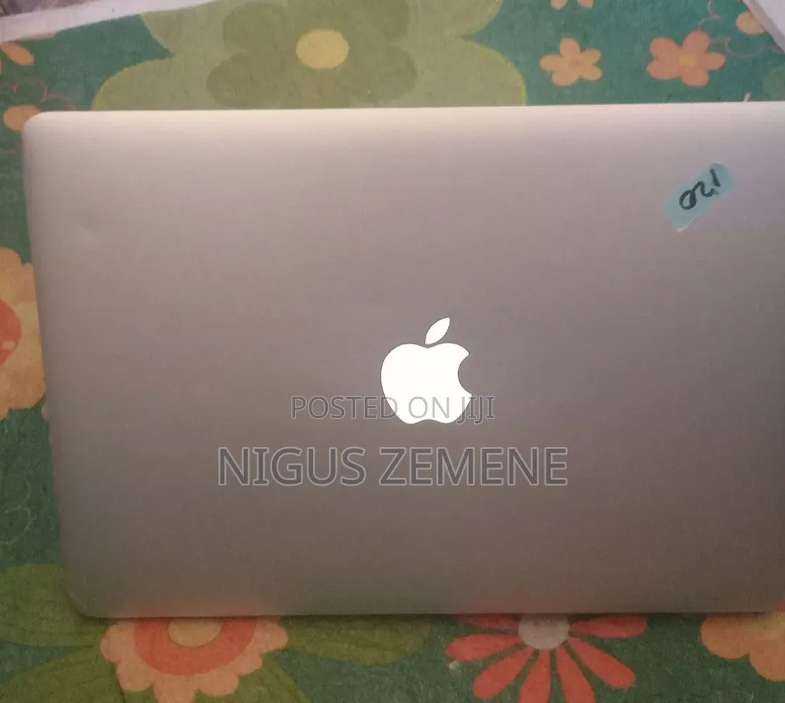 New Laptop Apple MacBook Air 2017 8GB Intel Core i7 SSD 128GB