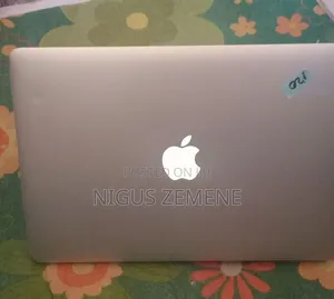 New Laptop Apple MacBook Air 2017 8GB Intel Core i7 SSD 128GB