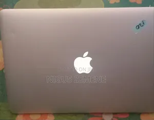 New Laptop Apple MacBook Air 2017 8GB Intel Core i7 SSD 128GB