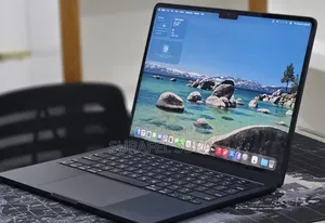 New Laptop Apple MacBook Air 2022 M2 16GB Apple M2 SSD 256GB