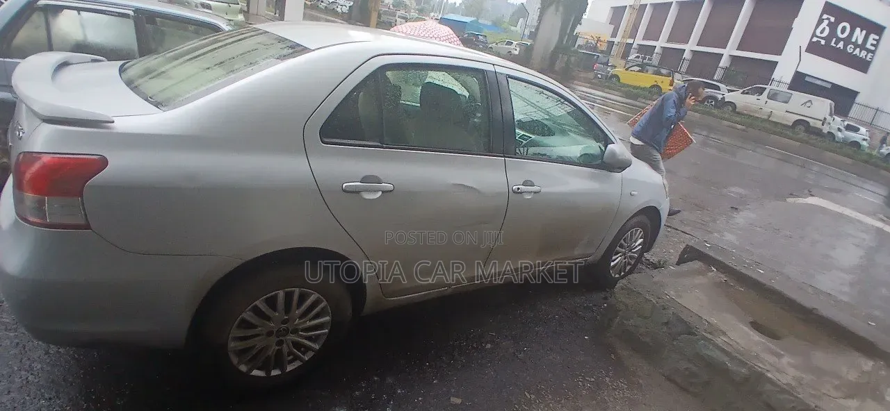 Toyota Yaris 2007 Silver