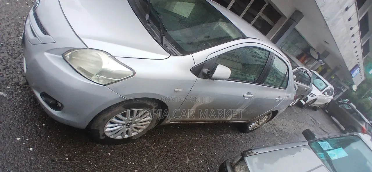 Toyota Yaris 2007 Silver