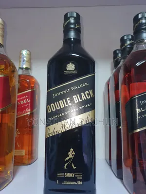 Whiskey Johnnie Walker Double Black Label