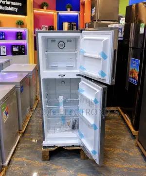 BOSS 400 Model Refrigerator