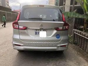 Suzuki Ertiga 2021 Gray