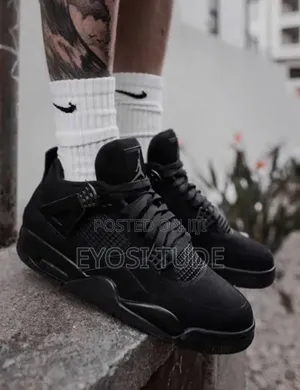 Jorda 4 Cat Black