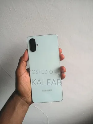 Samsung Galaxy M06 5G 128 GB Blue