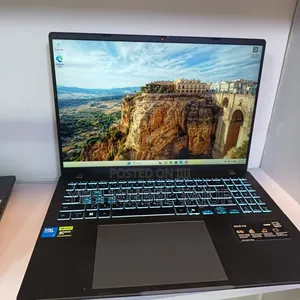 New Laptop Asus ASUSPRO B9440UA 16GB Intel Core 5 SSD 512GB
