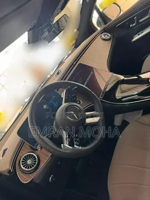 Mercedes-Benz EQE 2024 Black