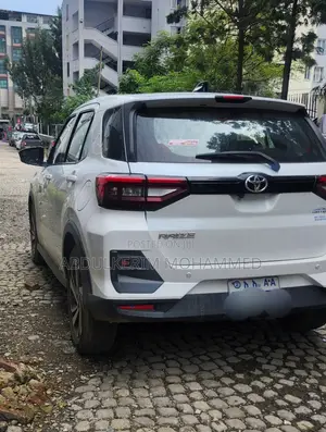 Toyota Raize 2022 White