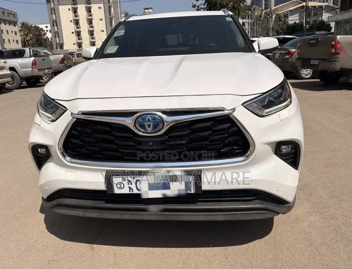 Toyota Highlander 2023 White