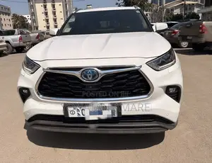 Toyota Highlander 2023 White