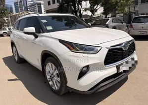 Toyota Highlander 2023 White