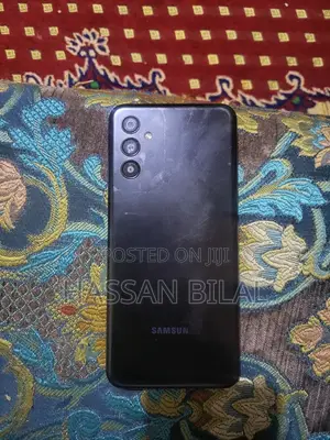 Samsung Galaxy M13 64 GB Black