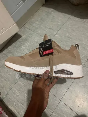 Brand New,sketchers