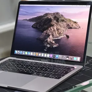 New Laptop Apple MacBook 2019 16GB Intel Core i7 SSD 512GB