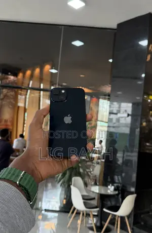 Apple iPhone 13 128 GB Black