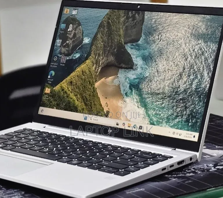 New Laptop HP EliteBook 845 G8 16GB AMD Ryzen 7 SSD 512GB