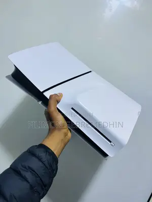 ፕሌPS5 Slim With 2 Joystick