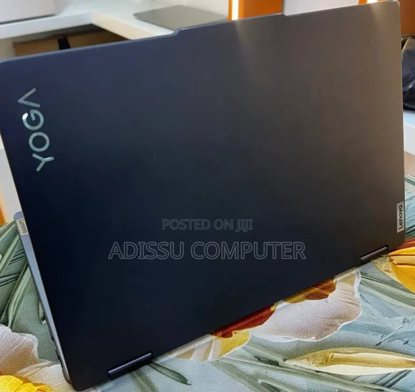 New Laptop Lenovo Yoga 11e 16GB Intel Core Ultra 7 SSD 1T