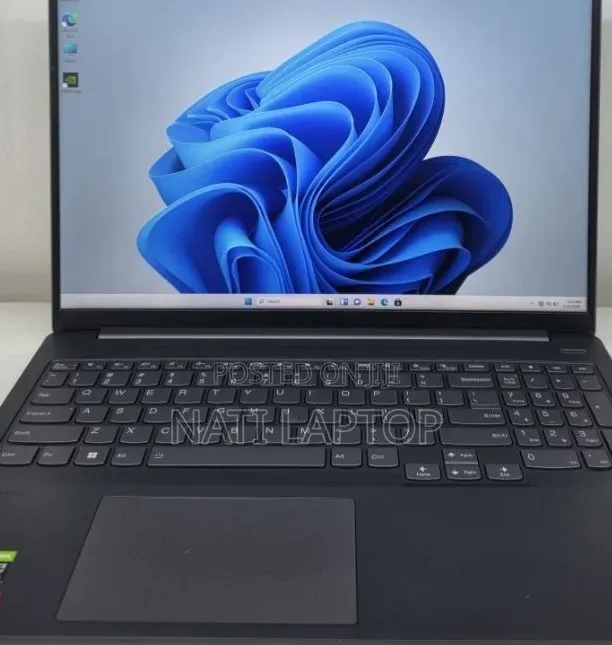 New Laptop Lenovo IdeaPad 1 16GB AMD Ryzen 7 SSD 512GB